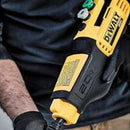 KIT DEWALT ORIGINAL: MINI MOTOSIERRA + HIDROLAVADORA PORTÁTIL + 26 ACCESORIOS + 4 BATERIAS PROMOCION CIERRE DE LA TIENDA - ENVÍO GRATIS